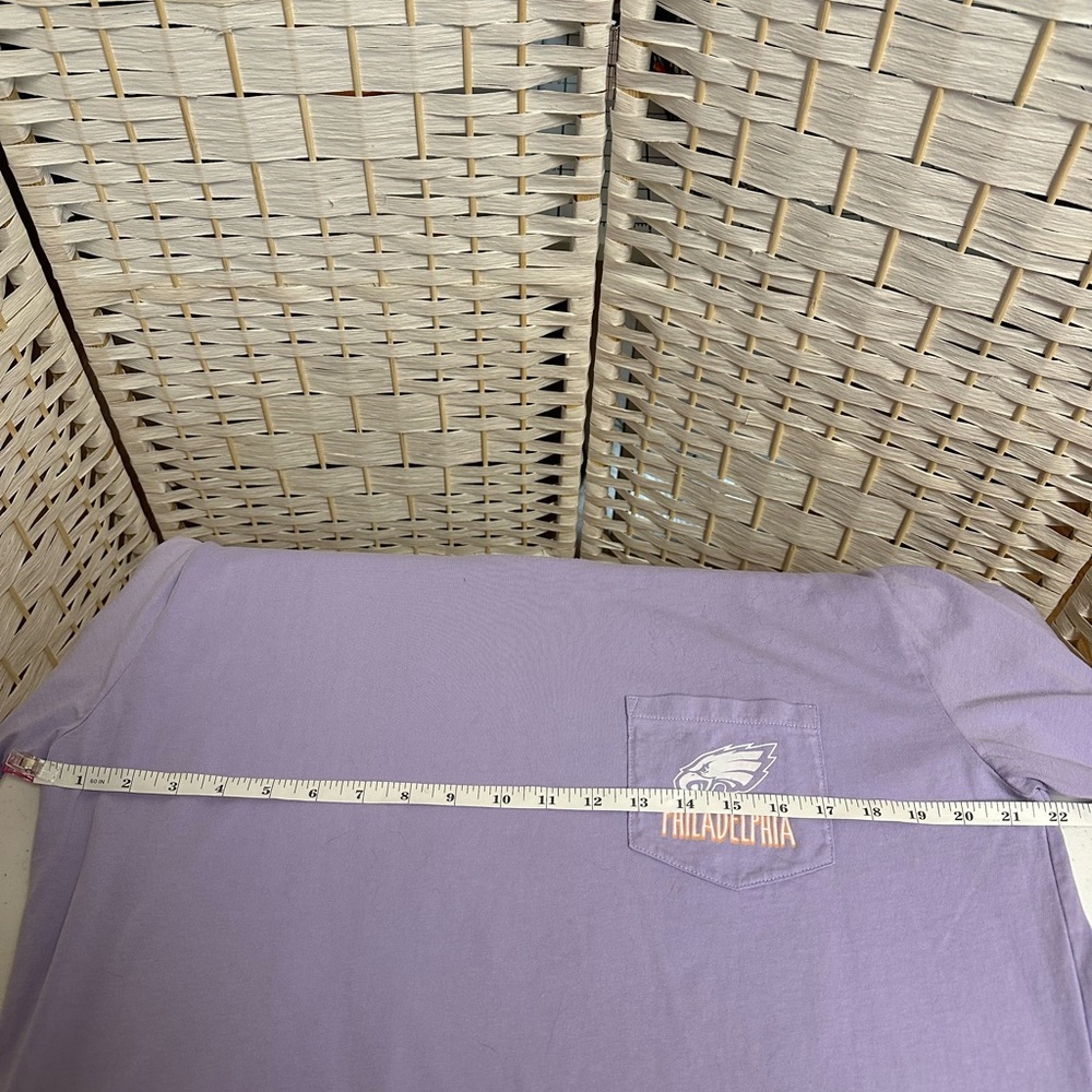 Philadelphia Eagles Purple T-Shirt size L‎ women’s EUC lavender - Picture 4 of 6